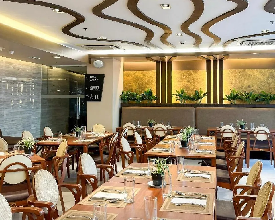Home Crest Hotel Davao
