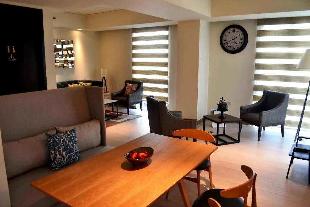 Home Crest Hotel Davao