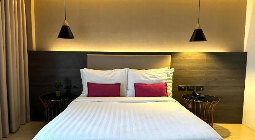 Home Crest Hotel Davao City