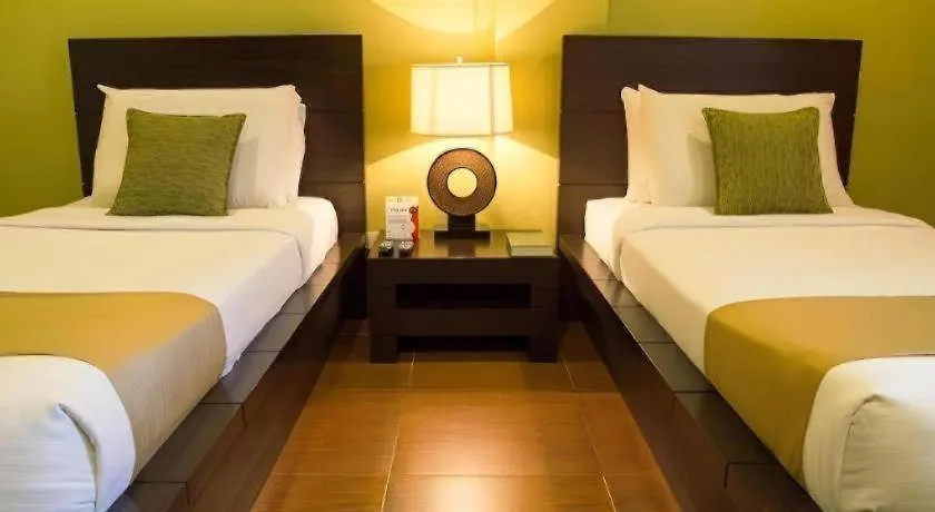 Home Crest Hotel Davao