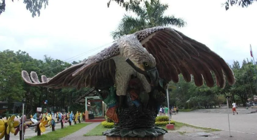 Home Crest Hotel Davao