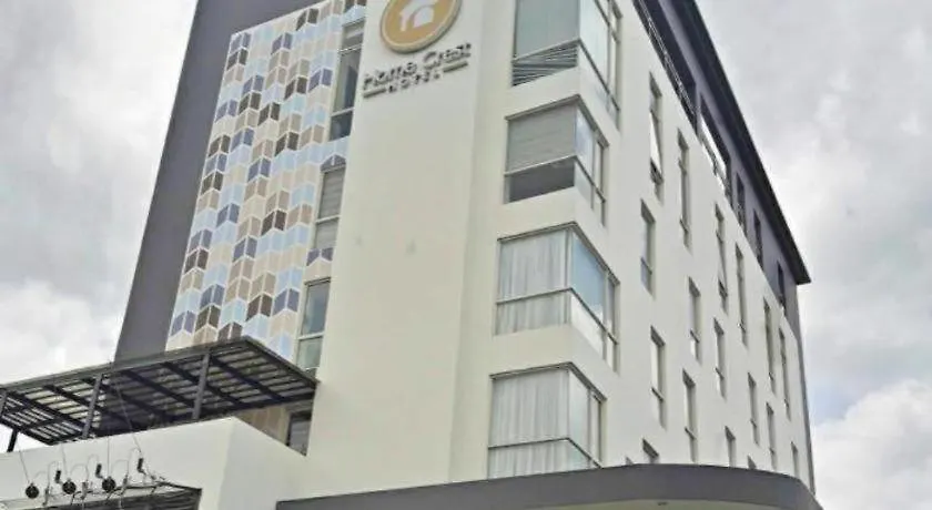 Home Crest Hotel Davao